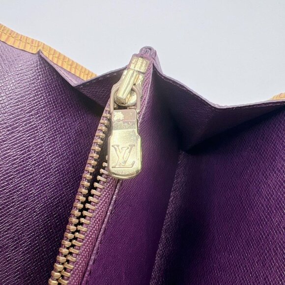 LV Epi Yellow Long Wallet 1996 Spain - Picture 8 of 9